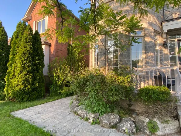 3384 Springflower Way #3384, Oakville, ON L6L 6V1