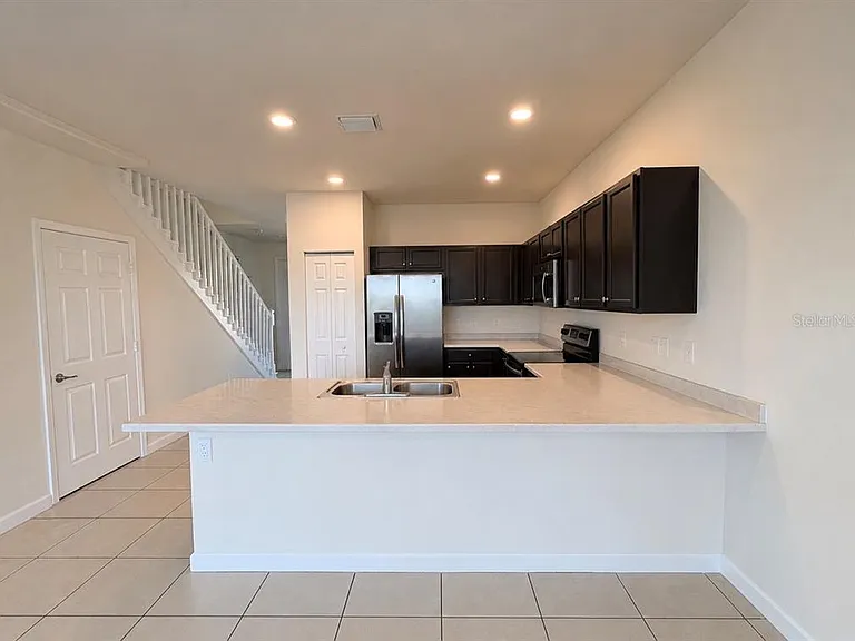 11553 SW 248th Ter — Photo 2
