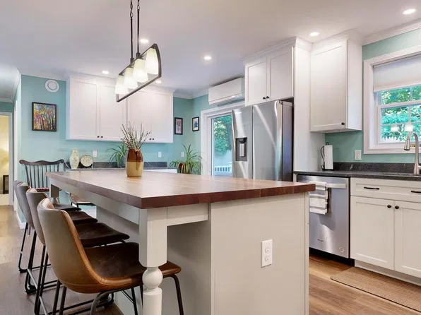 43 Leisure Lane #43, Portland, ME 04103