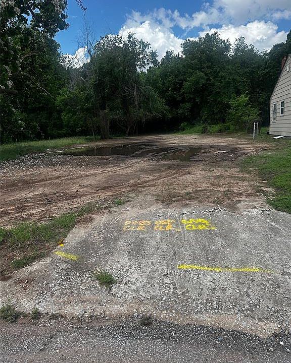 2nd image of 1213 N Page Ave Lot See