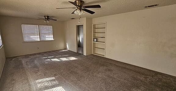 5th image of 2318 33rd St