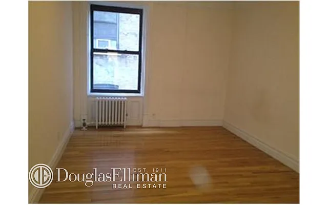 Rented by Douglas Elliman | media 30