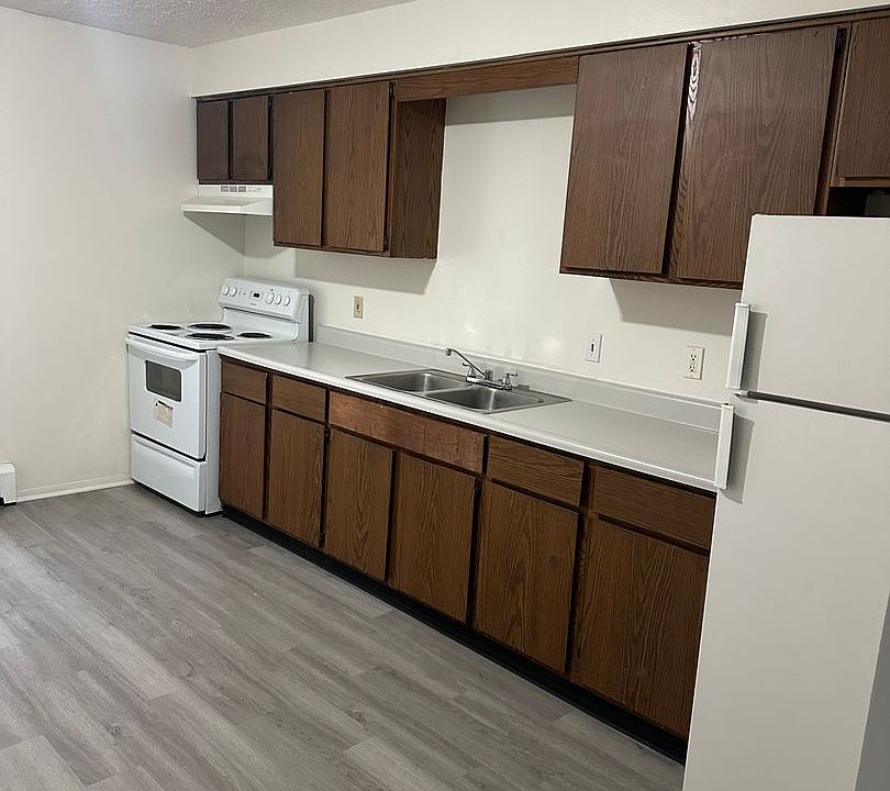 1st image of 2521 E Midlothian Blvd APT 5