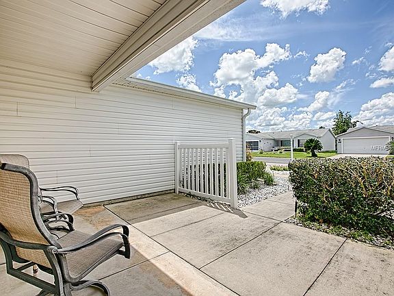 4th image of 1709 Gomez Pl