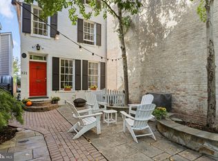 321 S Saint Asaph St, Alexandria, VA 22314
