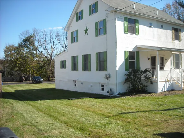 50 Centennial St #2, Collegeville, PA 19426