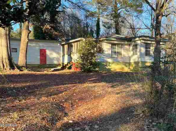 65 Little John Trl, Hampton, GA 30228