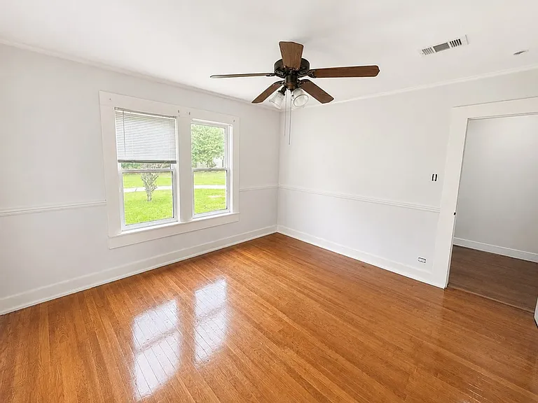 509 N Peachtree St — Photo 12