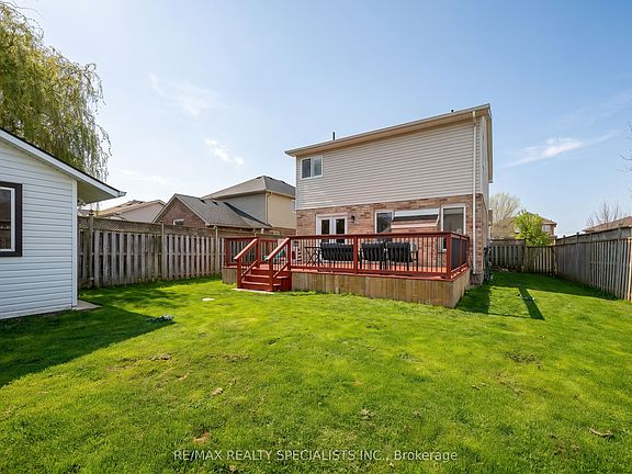 4th image of 1865 Bayswater Cres