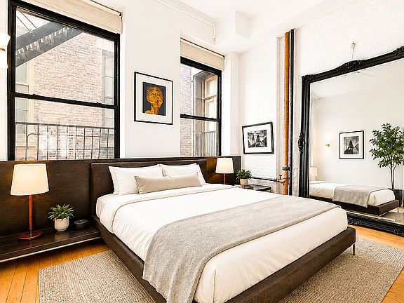 5th image of 112 Prince St Floor 3