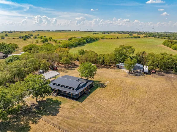 9771 Fm 51, Era, TX 76272
