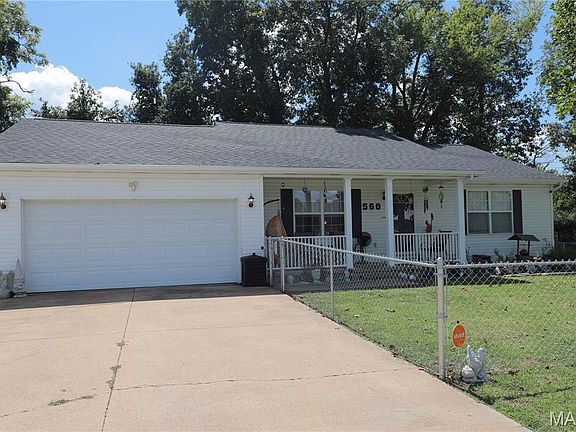 4th image of 560 Huntleigh Ct