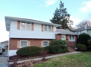 422 S Dupont Rd, Wilmington, DE 19804