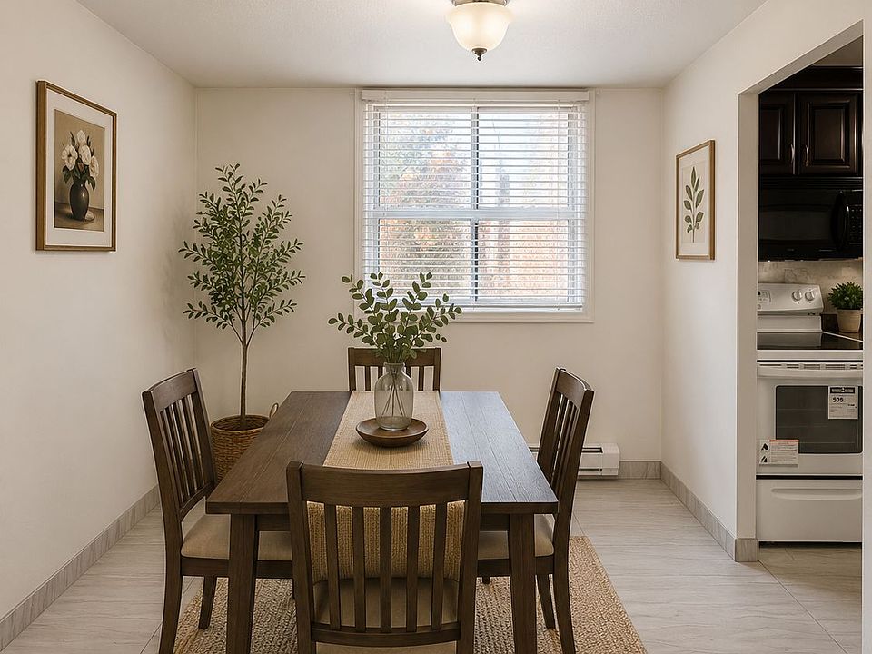 1st image of 1445 Wilson Ave #202