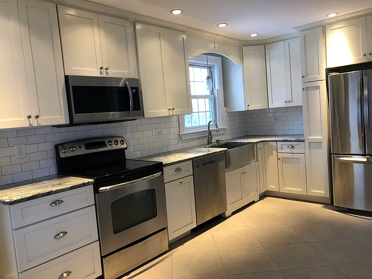 Applianced kitchen