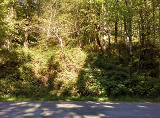 24880 SE Mirrormont Blvd, Issaquah, WA 98027