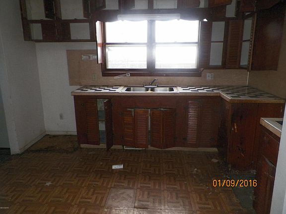 3rd image of 4412 Hyde Park Ave SW #4414