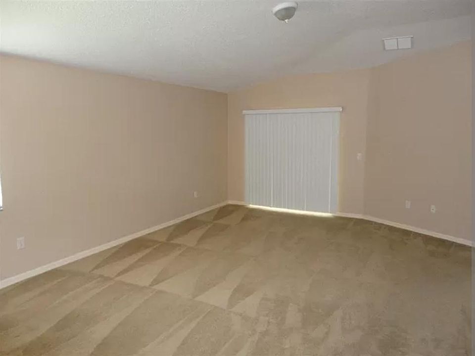 1st image of 548 Lindsay Anne Ct #1