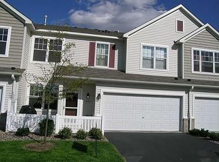 1536 Liberty Cir, Shakopee, MN 55379