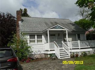 97 Columbus Ave, Niantic, CT 06357