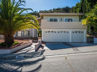 3657 Gleneagles Dr, Tarzana, CA 91356