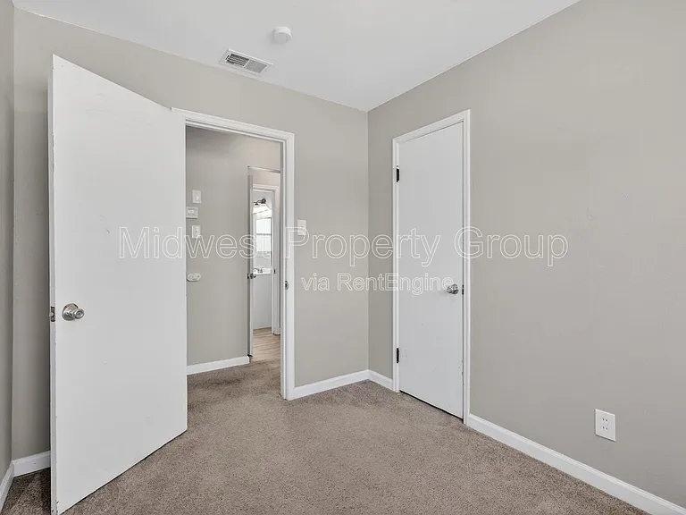 12035 Krenning Ln — Photo 9