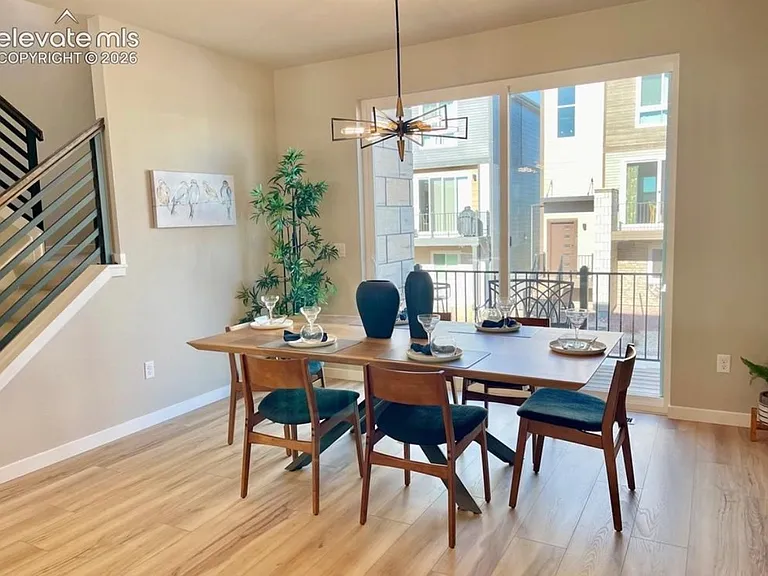 6144 Steele Creek Way — Photo 4