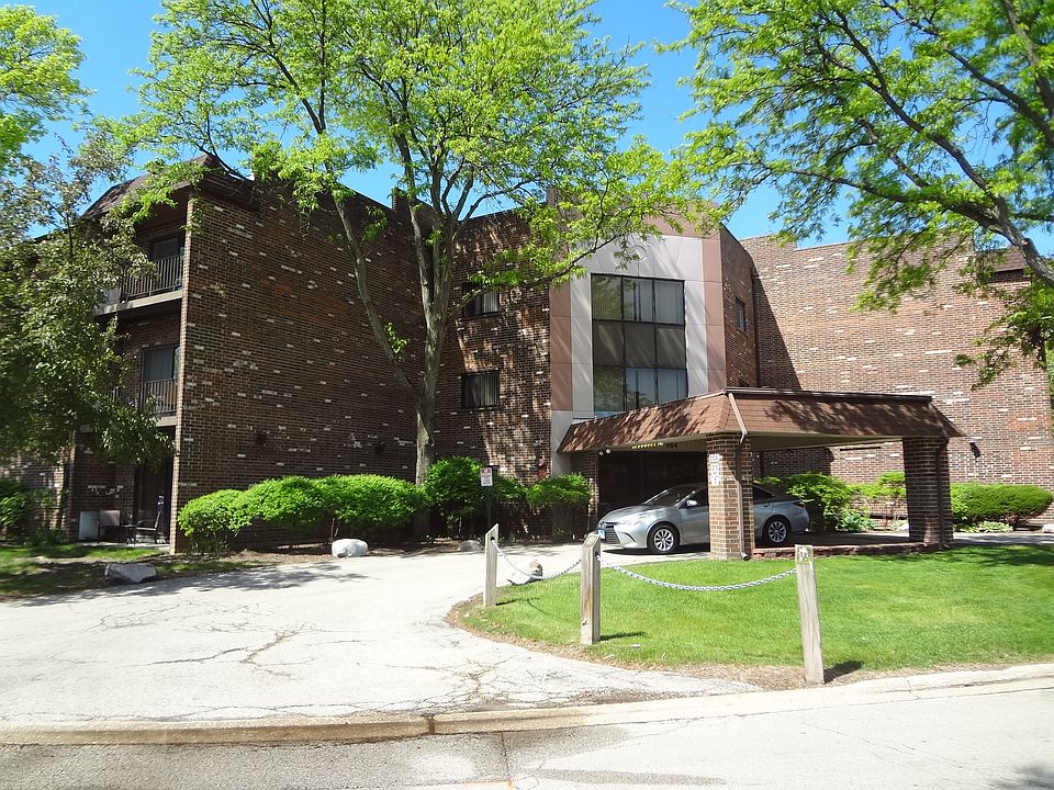 1st image of 1104 Castilian Ct APT 210