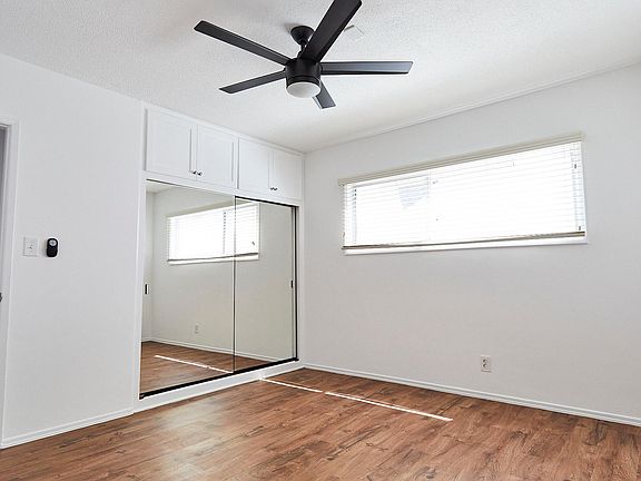 2nd image of 3708 Inglewood Blvd #3