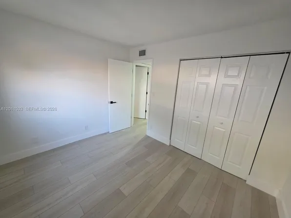 101 NE 41st St #98F, Oakland Park, FL 33334