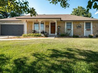 517 W 19th St, Ottawa, KS 66067