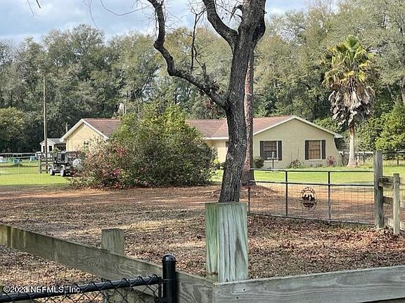 3rd image of 2956 Henley Rd