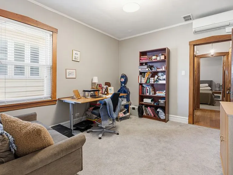2924 W Giddings St — Photo 15