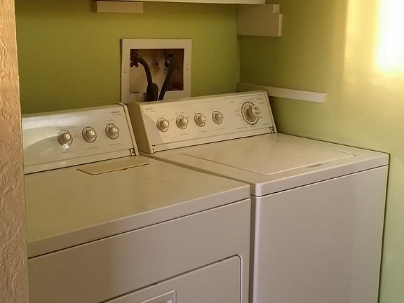 5th image of 812 Chelwood Park Blvd NE #C