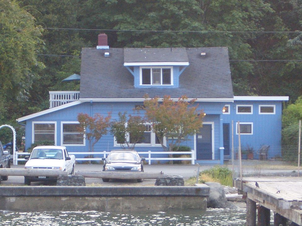 1st image of 203 Wharf St