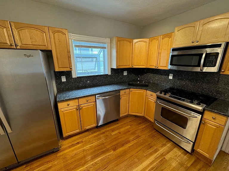35 Cameron Ave #2 — Photo 18
