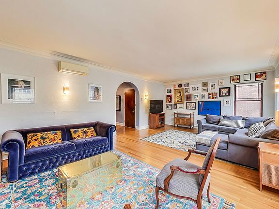 5th image of 2061 W Farwell Ave APT 1