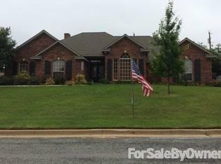 805 Rico Dr, Athens, TX 75751