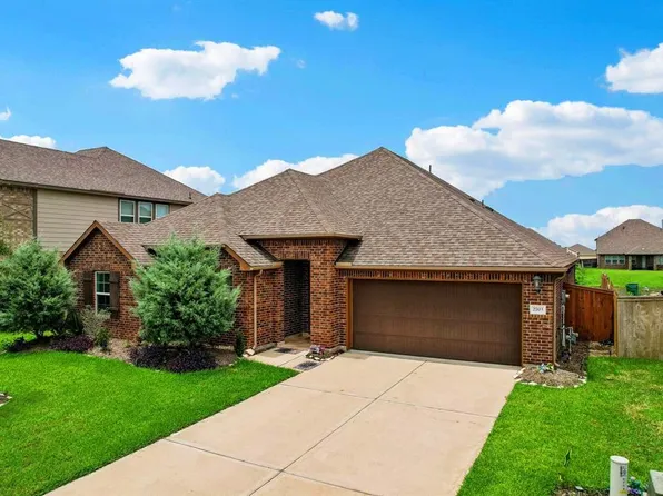 2703 Newport Lake Boulevard, Manvel, TX 77578