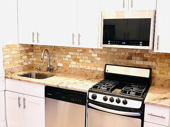 2nd image of 99 Halsey St APT 2