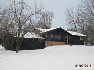 401 W Lake St, Friendship, WI 53934
