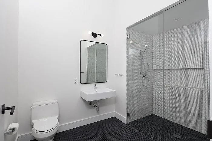 510 Julia St — Photo 30