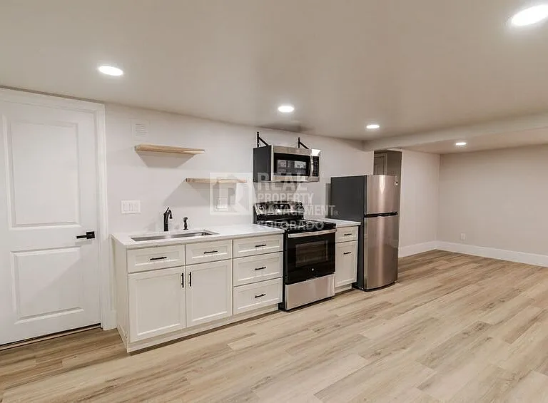 1415 N Raleigh St — Photo 26
