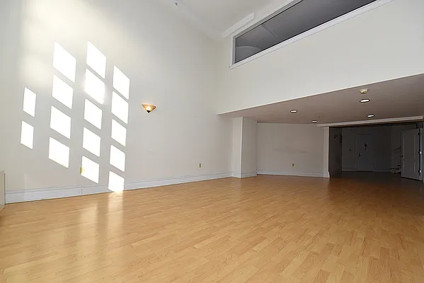 Rented by Keller Williams NYC | media 2