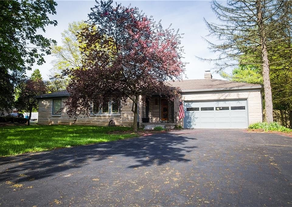 1st image of 167 Kirk Dr E