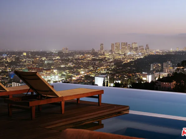 8404 Franklin Ave, Los Angeles, CA 90069