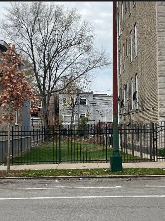 1st image of 1542 S Homan Ave