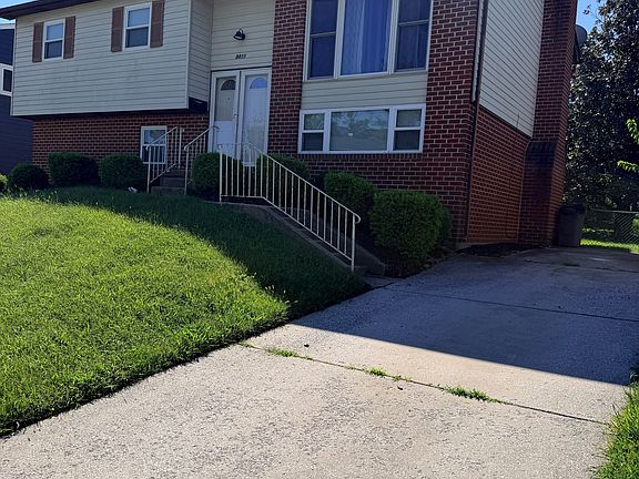 2nd image of 9811 Southall Rd