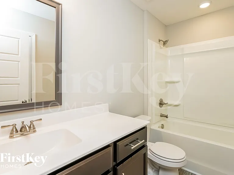 631 Alvin Rd — Photo 13
