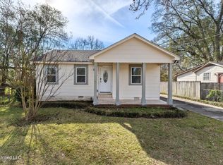 1812 Mable St, Hattiesburg, MS 39401